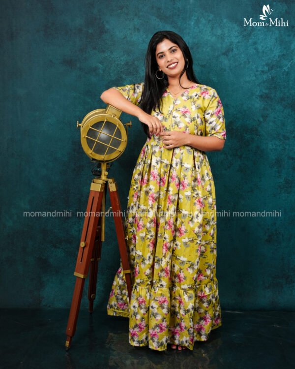 Pooja Feeding Dress[With Zips]