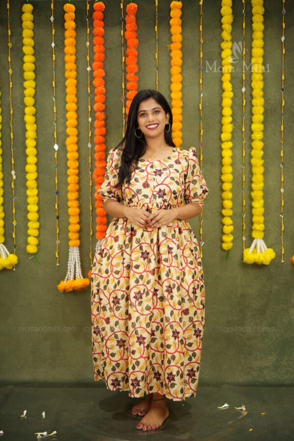 Vaahila Feeding Dress[With Zips] alt