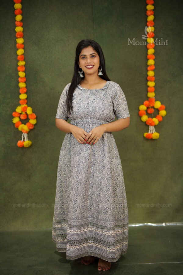 Sabita Feeding Dress[With Zips]