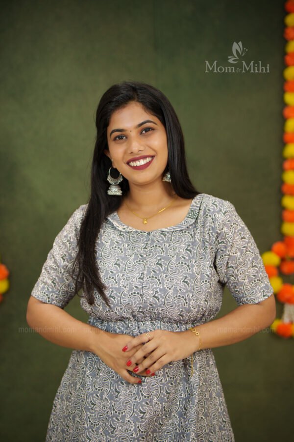 Sabita Feeding Dress[With Zips] view 3