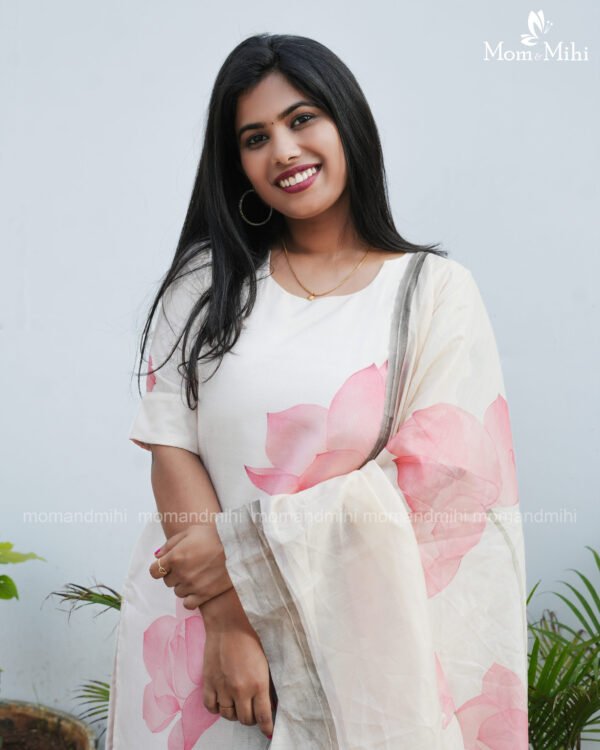 Amara Kurti Set-Non Feeding