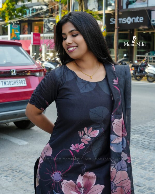 Bloom Kurti Set-Non Feeding view 4