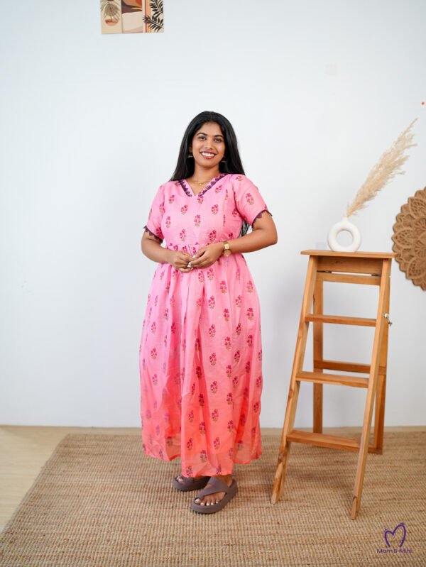 Samridhi Feeding Dress [With Zips] |With Lining