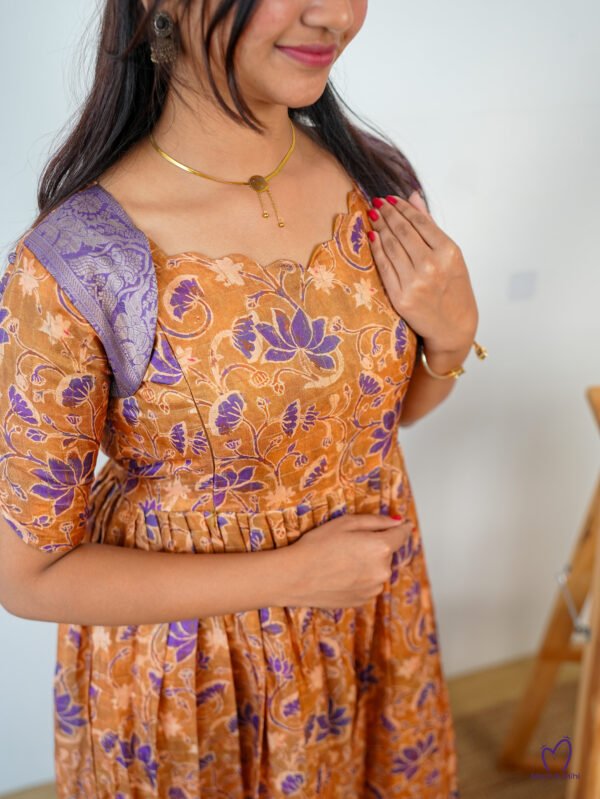 Tanya Feeding Dress [With Zips] |With Lining view 2