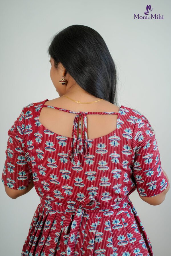 Nirai Feeding Dress [With Zips] |With Lining view 4