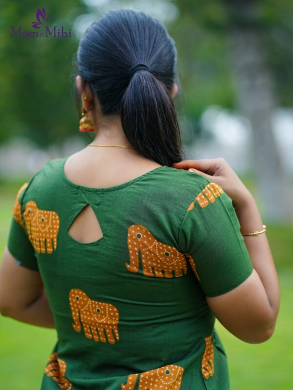Mira Green Maternity Kurti set [ Top + Bottom] view 3