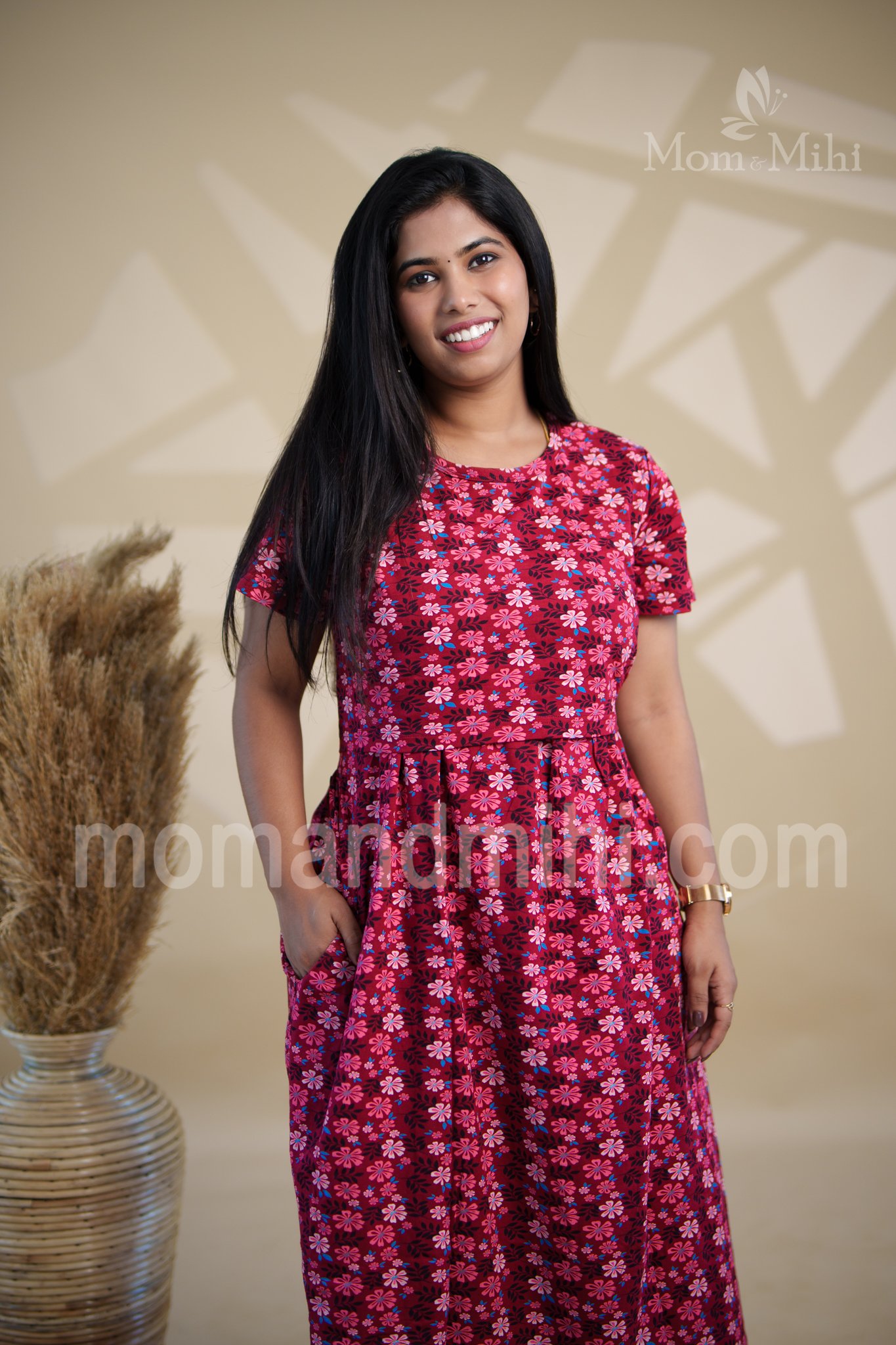 Minu Soft Cotton Maternity Dress|Calf-Length alt