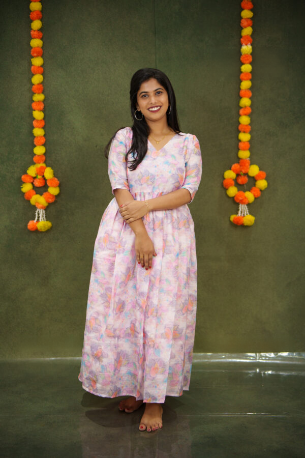 Sakthi Feeding Dress[With Zips]
