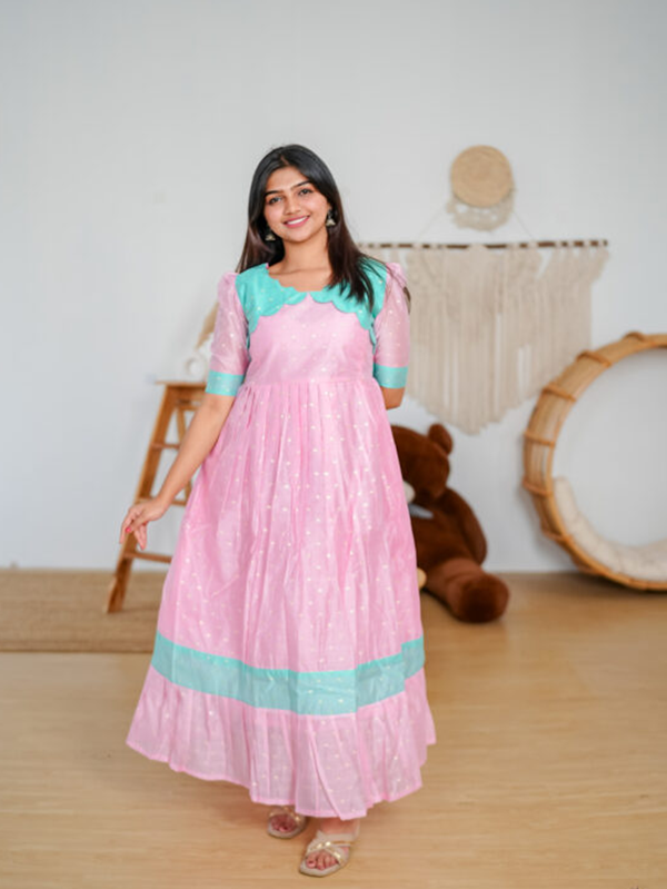 Diksha Feeding Dress [With Zips] |With Lining