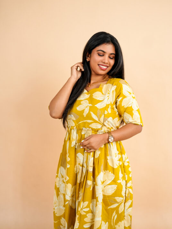 Aarya Feeding Dress [With Zips] |With Lining view 3