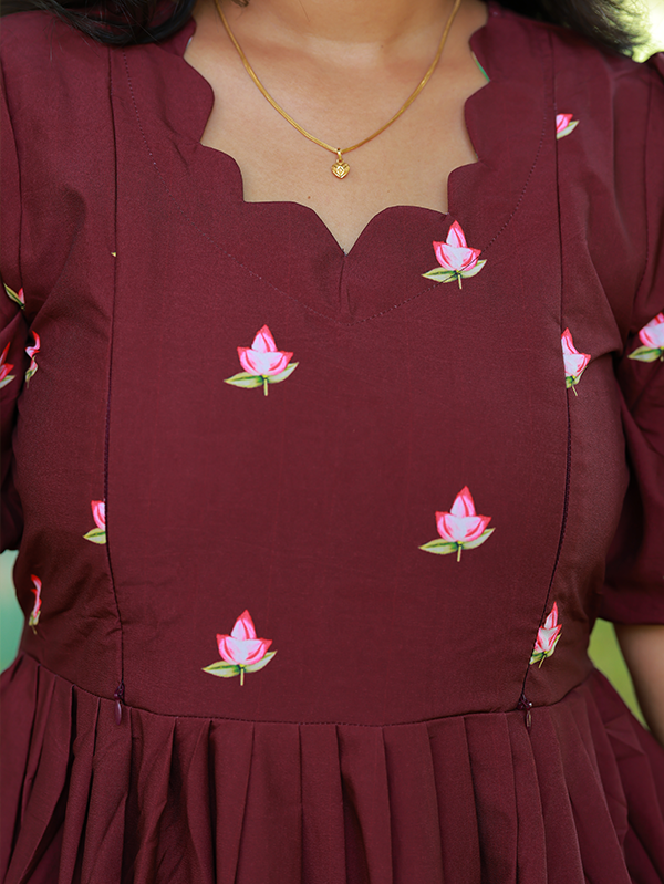 Niara Feeding maxi’s with zips – alternate view